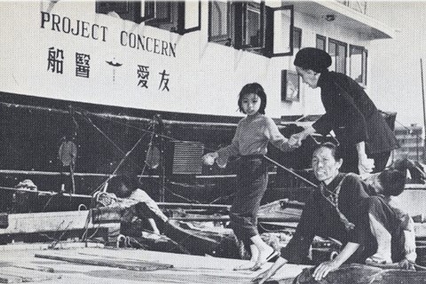 「友愛醫船」為香港水上的居民提供醫療服務